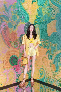 Irene Kim feet photo 2
