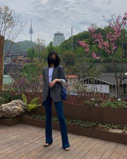 Irene Kim feet photo 2