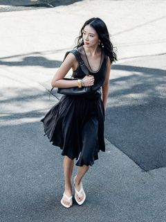 Irene Kim feet photo 2