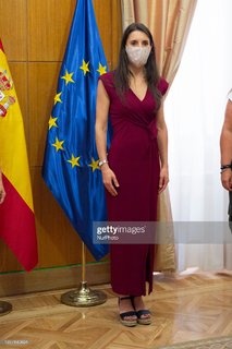 Irene Montero feet photo 11