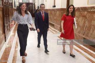 Irene Montero feet photo 6