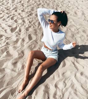 Irina Antonenko feet photo 3