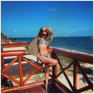 Irina Baeva feet photo thumbnail
