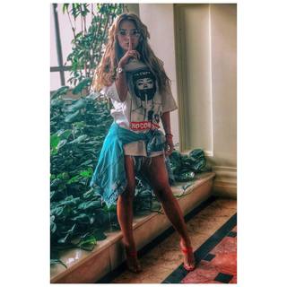 Irina Baeva feet photo thumbnail