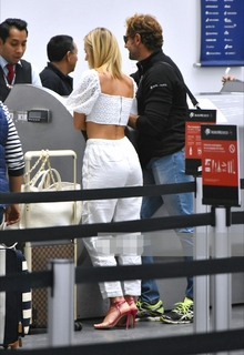 Irina Baeva feet photo thumbnail