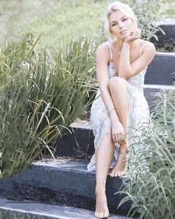 Irina Baeva feet photo thumbnail