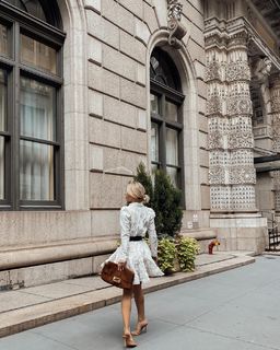 Irina Baeva feet photo thumbnail