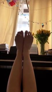 Irina Rimes feet photo 5