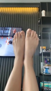 Irina Rimes feet photo 8