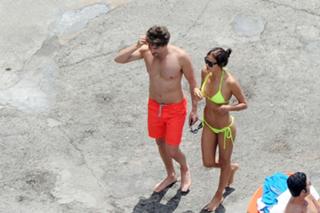 Irina Shayk feet photo thumbnail