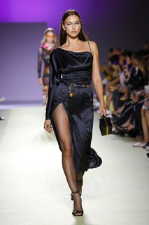 Irina Shayk feet photo thumbnail