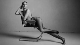 Irina Shayk feet photo thumbnail
