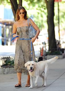Irina Shayk feet photo thumbnail