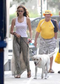 Irina Shayk feet photo thumbnail
