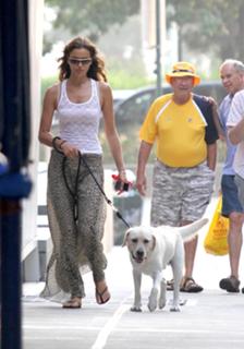 Irina Shayk feet photo thumbnail