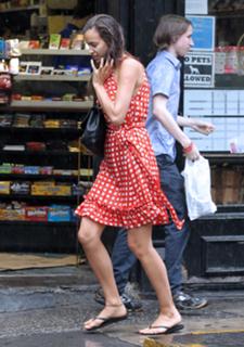Irina Shayk feet photo thumbnail