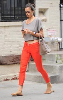 Irina Shayk feet photo thumbnail