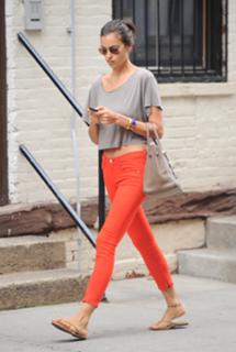 Irina Shayk feet photo thumbnail
