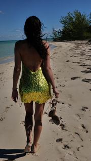 Irina Shayk feet photo thumbnail