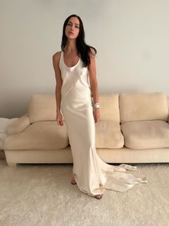 Irina Shayk feet photo thumbnail