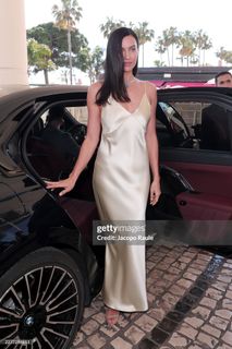 Irina Shayk feet photo 18