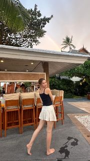 Iris Apatow feet photo 19