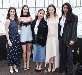 Iris Apatow feet photo 5