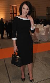 Iris Berben feet photo thumbnail