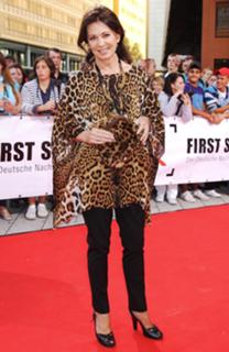 Iris Berben feet photo thumbnail