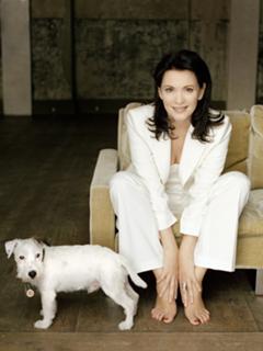 Iris Berben feet photo thumbnail