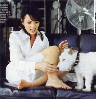 Iris Berben feet photo thumbnail