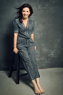 Iris Berben feet photo thumbnail