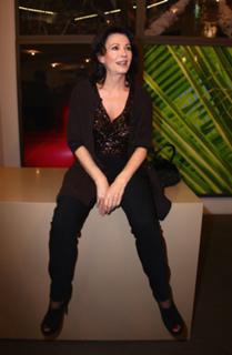 Iris Berben feet photo thumbnail