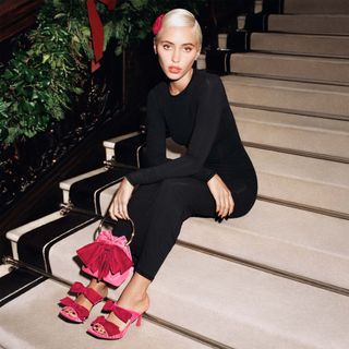 Iris Law feet photo 14