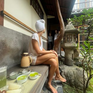 Iris Law feet photo 19