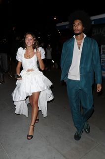 Iris Law feet photo 12