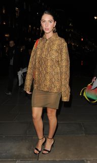 Iris Law feet photo 19