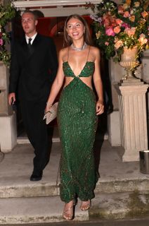 Iris Law feet photo 5