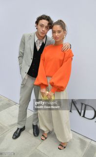 Iris Law feet photo 11