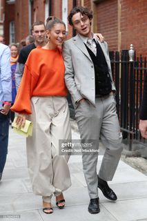 Iris Law feet photo 9