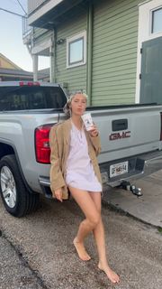 Iris Law feet photo 14