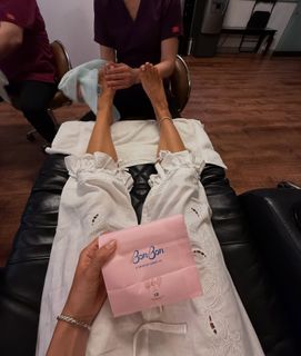 Iris Law feet photo 18