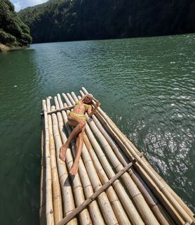 Iris Law feet photo 16