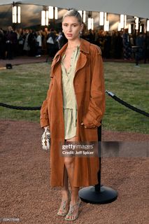 Iris Law feet photo 19