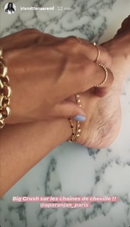 Iris Mittenaere feet photo thumbnail