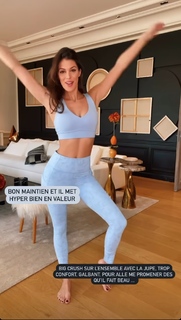 Iris Mittenaere feet photo thumbnail