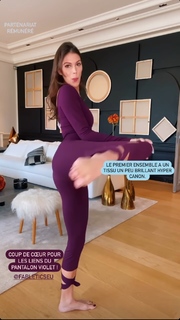 Iris Mittenaere feet photo thumbnail