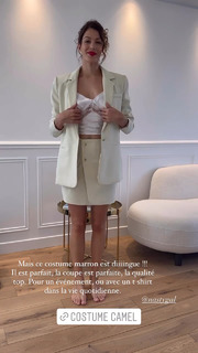 Iris Mittenaere feet photo thumbnail