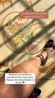 Iris Mittenaere feet photo thumbnail