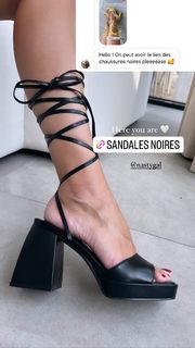 Iris Mittenaere feet photo thumbnail